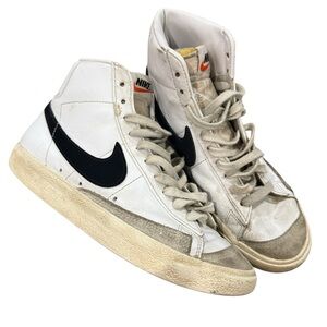 Nike Men's Blazers Mid High-Top Sneakers